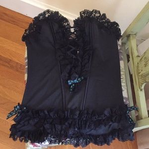 Torrid ruffles edge corset